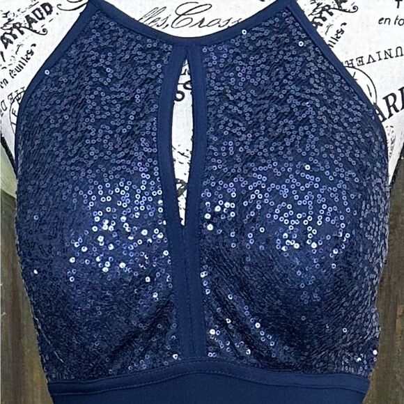 X ByXScape navy blue with sequins halter top gown openback high slit on side sz4 - Picture 6 of 7